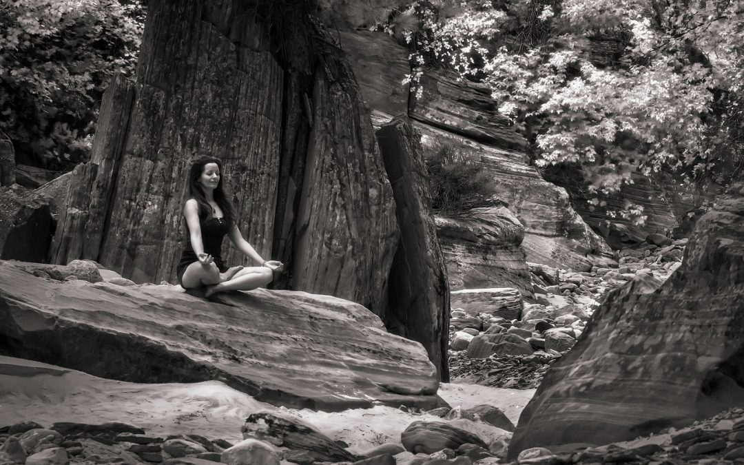 Digital Detox Retreats at Flanigan’s: Rediscover Balance in Zion