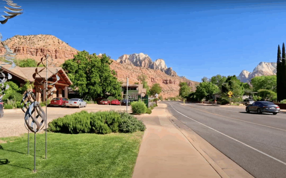 A Complete Guide to Springdale Utah: Explore Nature, Art, and Dining Delights