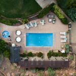 Flanigan’s Resort to stay in Springdale